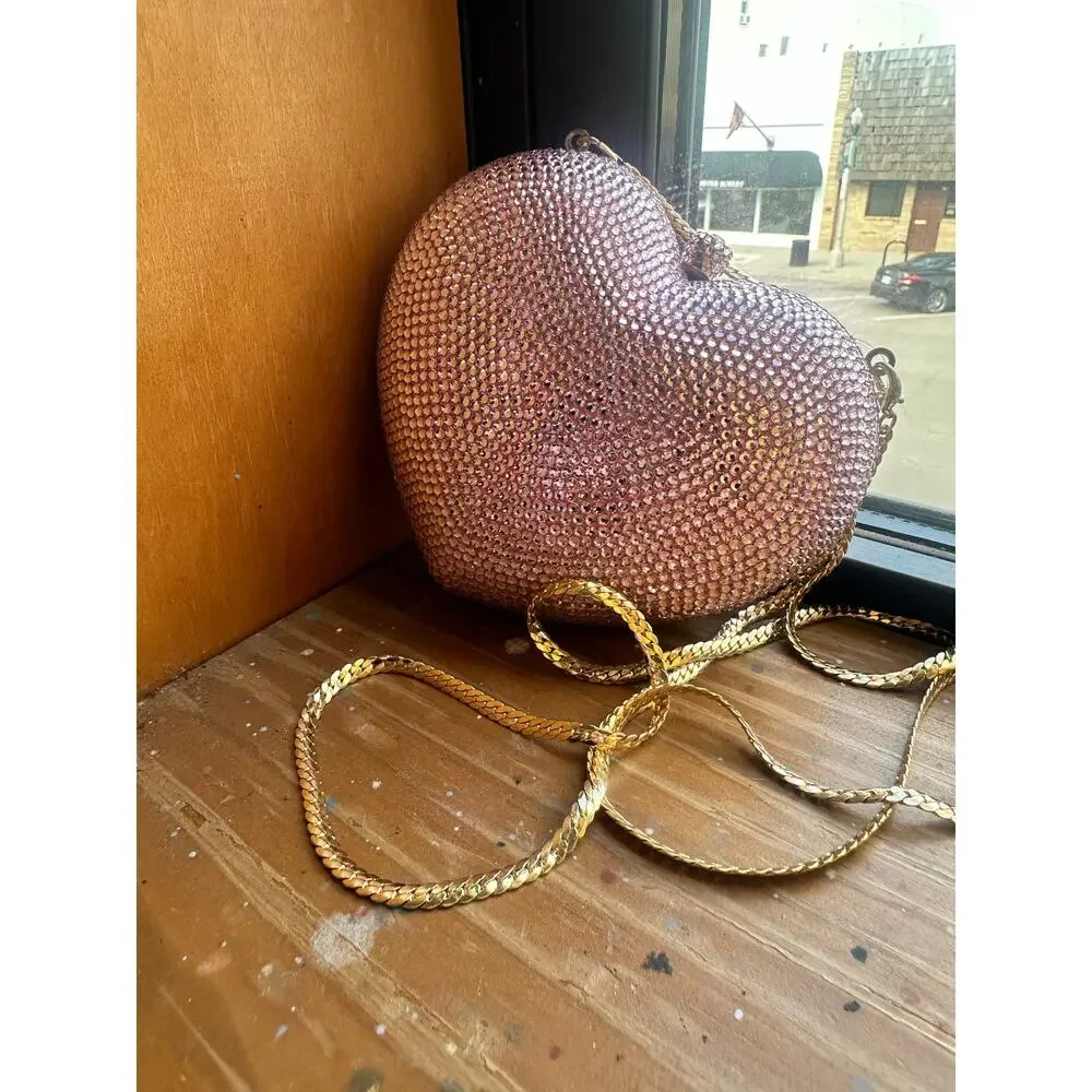 AQS by AquaSwiss Pink Jeweled Heart Clutch Shaped Crystal Clutch Purse NEW